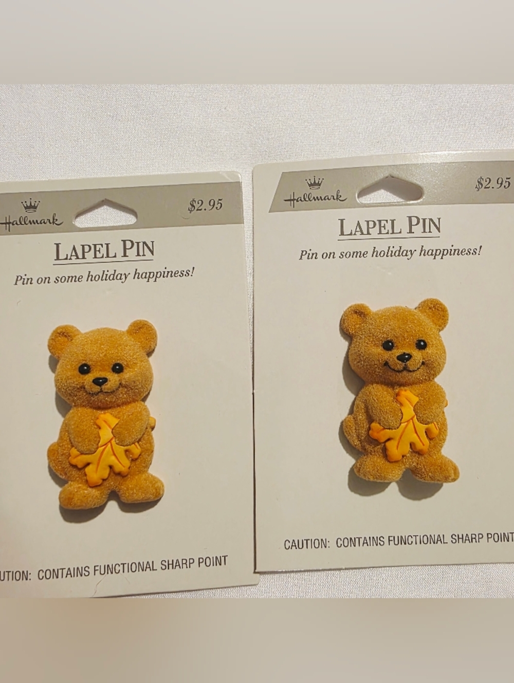Hallmark Lapel Pin Teddy Bear Fall Leaves (2)